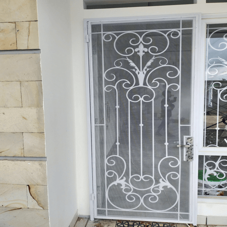 Bengkel las pintu kassa nyamuk